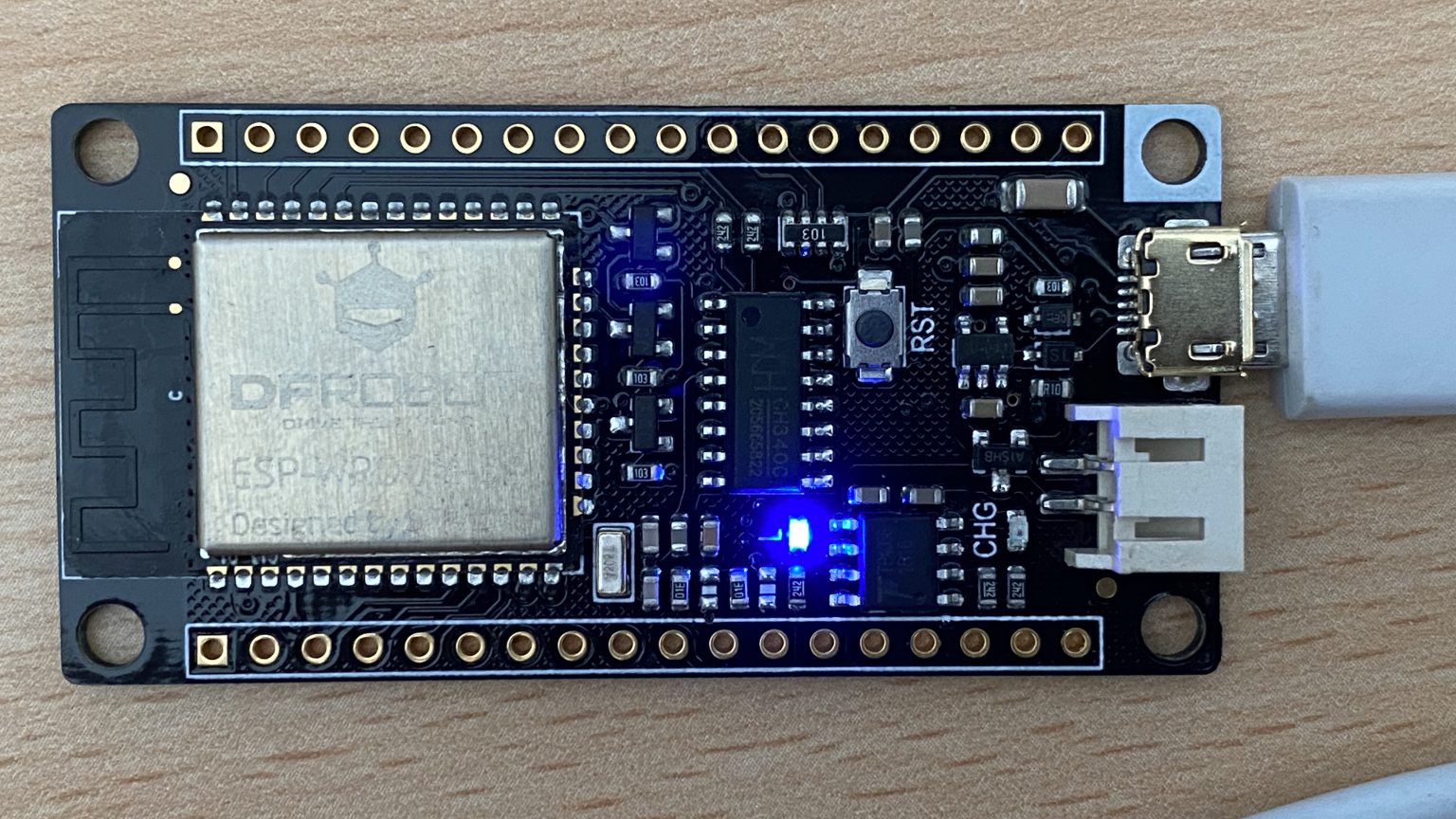Using micropython on firebeetle esp32 creatronix
