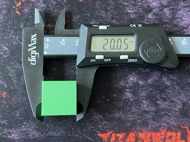 simple_cube_measured